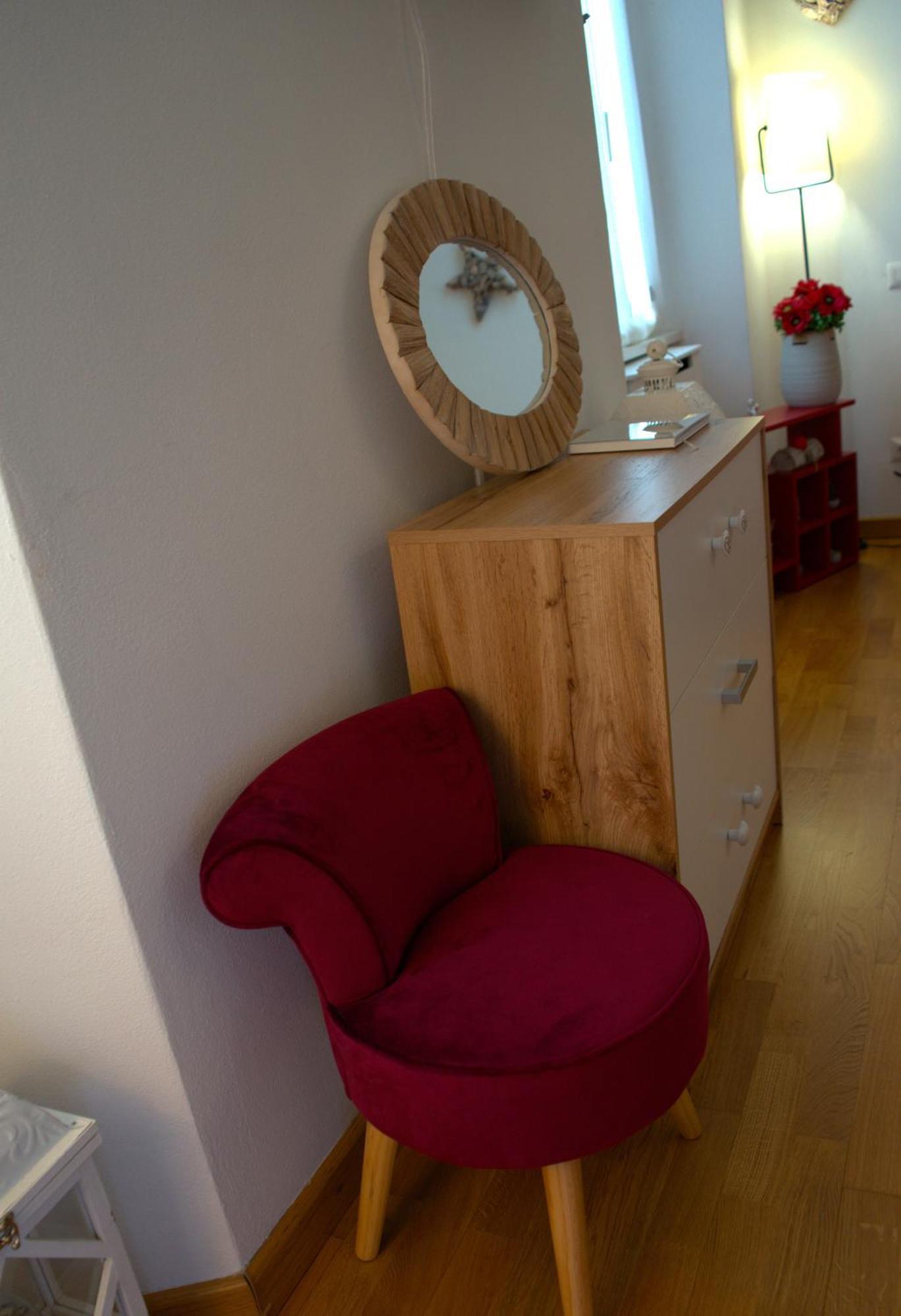 Portatorre Suite, A Charming Apartment In The Heart Of Como, Free Private Parking, Air Conditioning & More! Luaran gambar